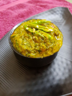A picture of Avocado Spinach curry.