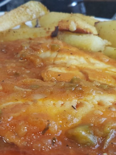 Una foto de Merluza en salsa de tomate