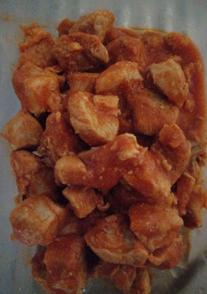 Una foto de Magro con tomate