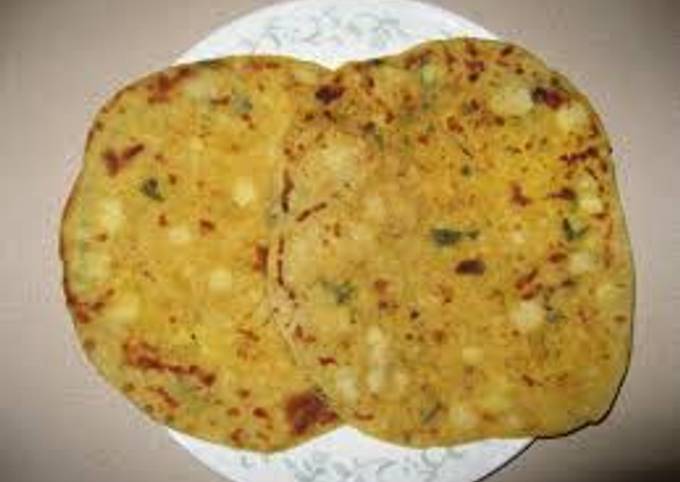 Alu paratha Recipe by Mohana Lakshmi - Cookpad