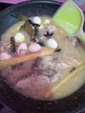 Soto Ikan (bisa diganti ayam atau daging)