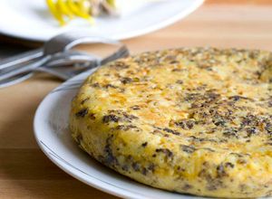 Foto principal de Tortilla de patatas con morcilla de Burgos