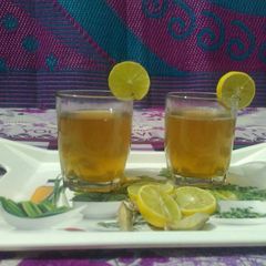 Ginger and lemon tea A picture of Ginger and lemon tea.