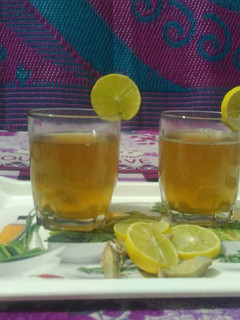 A picture of Ginger and lemon tea.