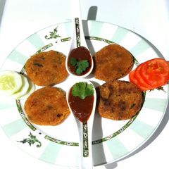 A picture of Potato Chickpeas patties.