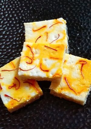 ভাপা সন্দেশ (Bhapa Sandesh Recipe in Bengali) রেসিপির প্রধান ছবি