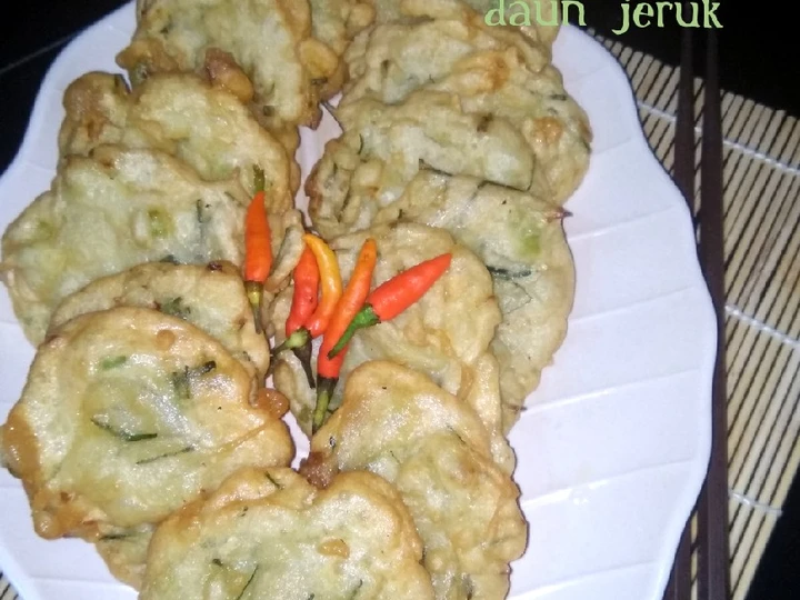 Cara Mudah Membuat Resep Bakwan Pontianak Daun Jeruk yang Bisa Manjain Lidah Anti Ribet, Uenak Banget