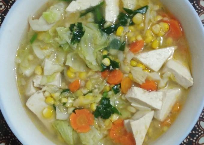 Resep Sop sayur tahu jagung yang Enak