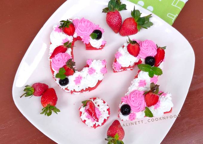 Wajib coba! Cara  membuat Red Velvet Clover Anniversary Cake  spesial