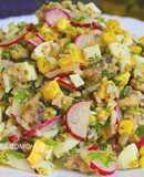 Салат с редиской и рыбными консервами