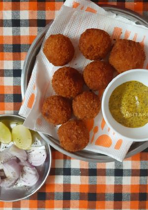 A picture of Vegetable Croquettes/Cutlets.