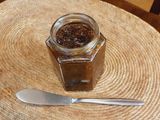 Mermelada de cebolla con vino tinto y vinagre balsámico