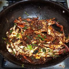 A picture of Spicy crab roast.