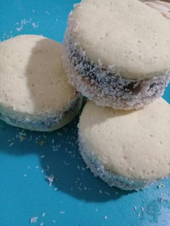 Una foto de Alfajores de maicena veganos