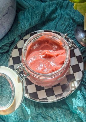 大黃醬 (Rhubarb curd) - 無蛋版 的食譜成品照片