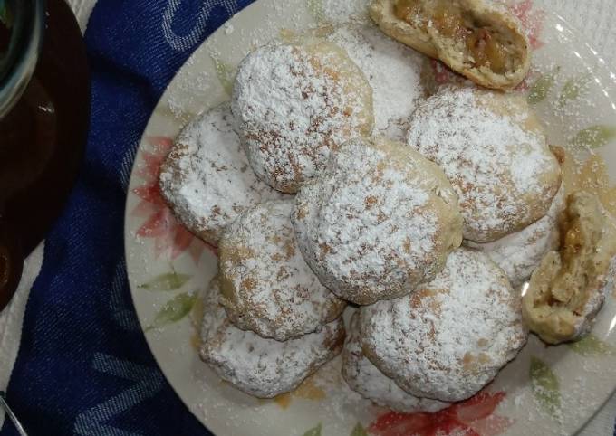 Egyptian Eid cookies (Kahk)