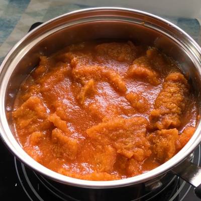Chicharrón en Salsa Roja-image