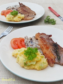 Foto resep Steak and Mushroom Sauce