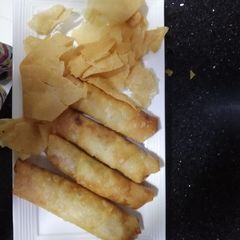 A picture of Vegetable roll.