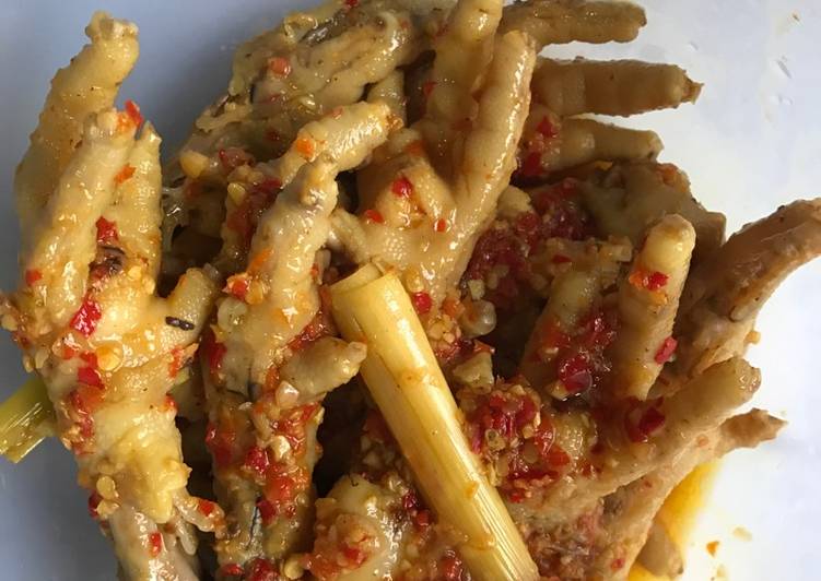 Ceker setan gurih empuk 😋