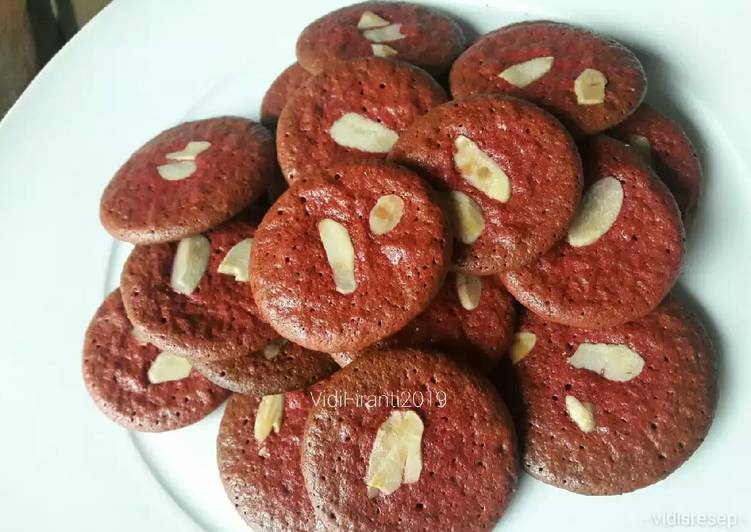 Almond Cookies Red Velvet (Putih Telur Tanpa butter/ margarin)
