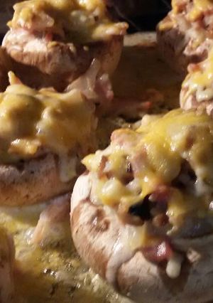 Una foto de Champiñones rellenos