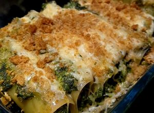 Une photo de Cannelloni Épinard Saumon avec Crème de Soja