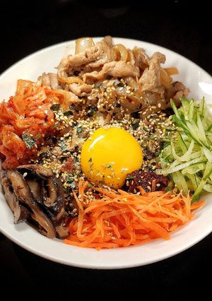 韓式石鍋拌飯 的食譜成品照片