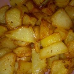A picture of Crispy potatoes veg.