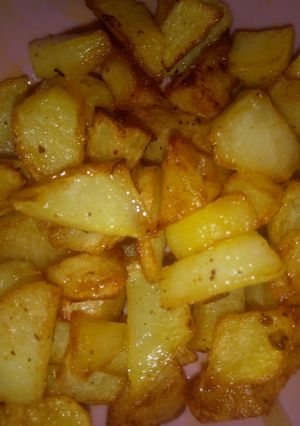 A picture of Crispy potatoes veg.