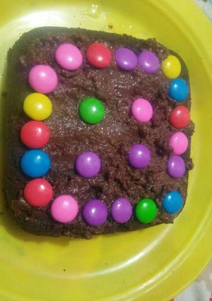 A picture of Oreo non bake cake.