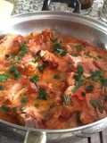 Chuletas de cerdo ahumadas en salsa de tomate