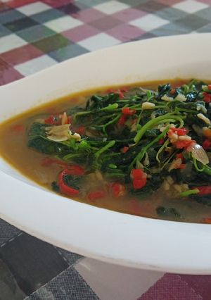 Foto resep Tumis Bayam Sederhana