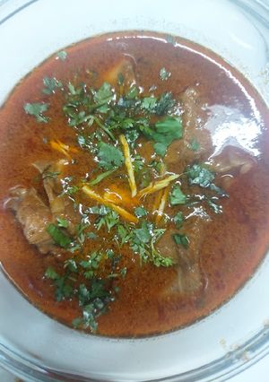 A picture of Mutton nihari.