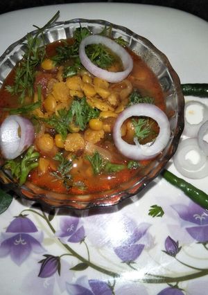 A picture of Panchmel dal tadka.