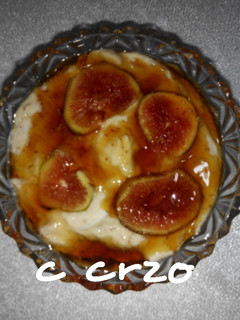 Una foto de Yogurt con higos
