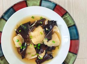 Gambar Sup Ikan Dory dgn Cendawan Hitam