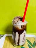 Kitkat and ice cream milkshake