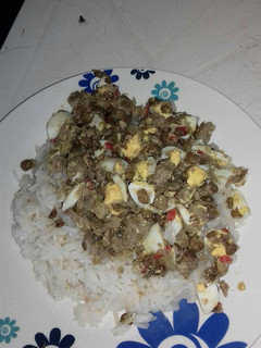 Una foto de Arroz con lentejas y cerdo !!!