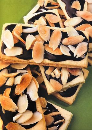 عکسی از دستور شیرینی بادام و شکلات