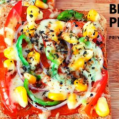 A picture of Bread Pizza.