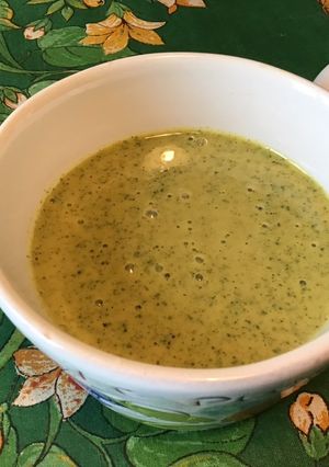 Une photo de Sauce salade fruitée au miel, melfor et moutarde
