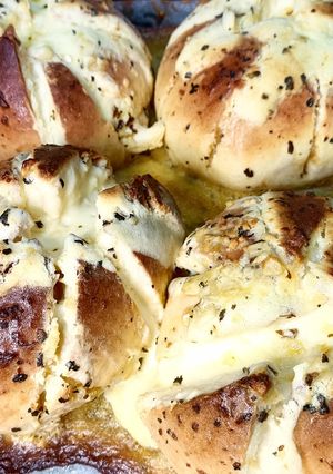 A picture of Cream Cheese Garlic Bread Recipe.