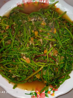Foto resep Tumis Pucuk Pakis
