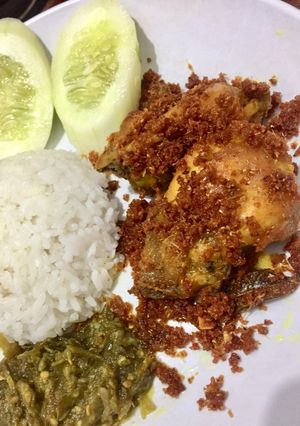 Foto resep Ayam Goreng Laos