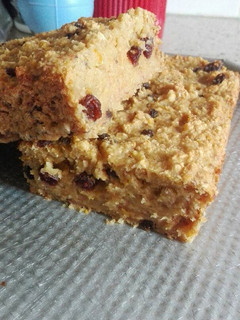 Una foto de Budín de avena, banana y naranja