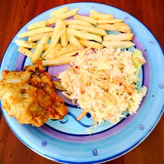 A picture of Homemade KFC with 11 Secret Herbs & Spices🇺🇸🐥🐣🍸🥃🍟🥂.