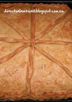 Foto principal de Empanada de pisto y atún