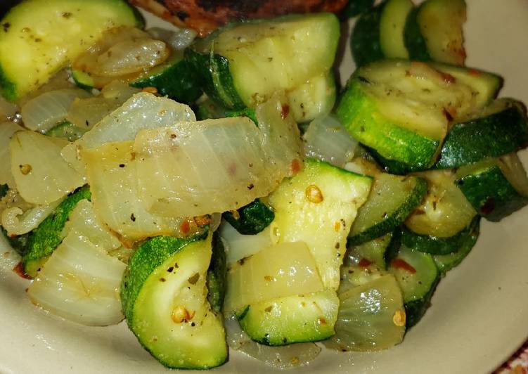 Sautéed zucchini Sautéed zucchini