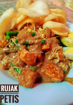 Foto resep Rujak Petis